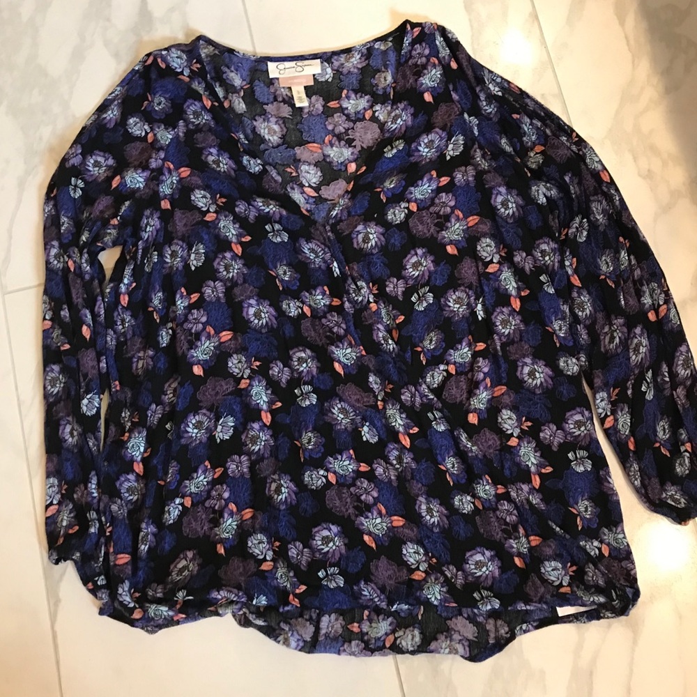 Jessica Simpson Nursing Shirt